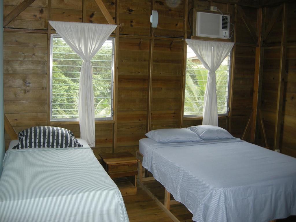 Apartments Chez Milady Utila Room photo